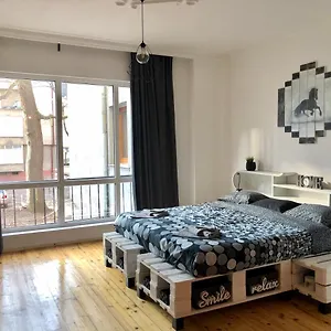 Spacious Modern Vintage Flat In The Heart Of Apartment Sofia